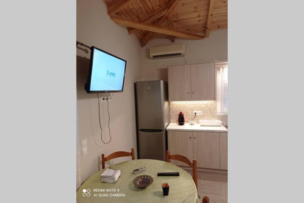 Avocado House Villa Finikounta Exterior photo